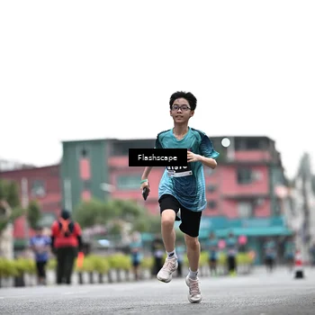 Runner Photo 8917773