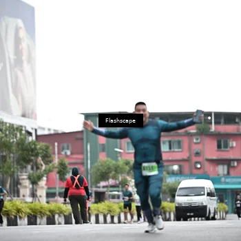 Runner Photo 8917812