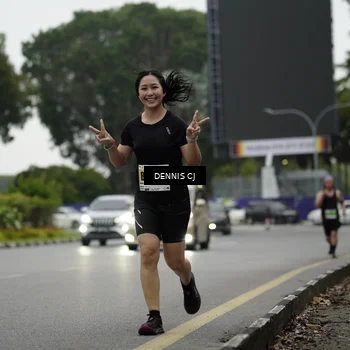 Runner Photo 8917813
