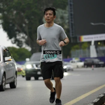 Runner Photo 8917962