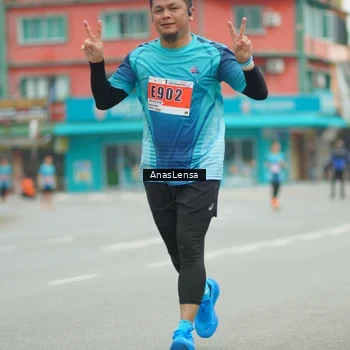 Runner Photo 8918005
