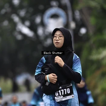 Runner Photo 8918012