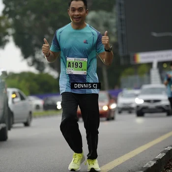 Runner Photo 8918018