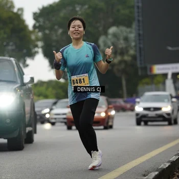 Runner Photo 8918049