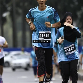 Runner Photo 8918053