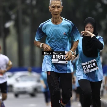 Runner Photo 8918060