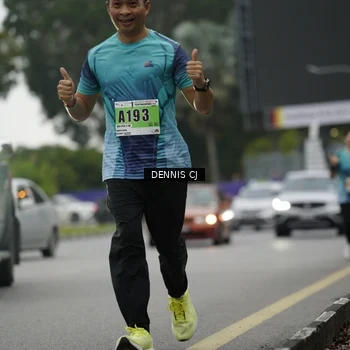 Runner Photo 8918065