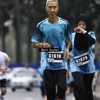 Runner Photo 8918069