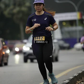 Runner Photo 8918088
