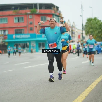 Runner Photo 8918092