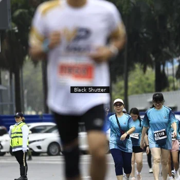 Runner Photo 8918100