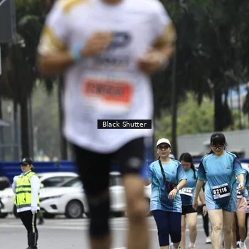 Runner Photo 8918115