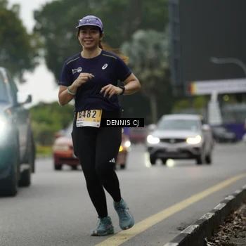 Runner Photo 8918118