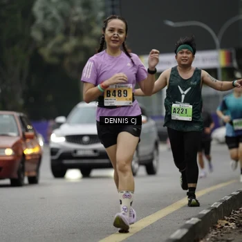 Runner Photo 8918128