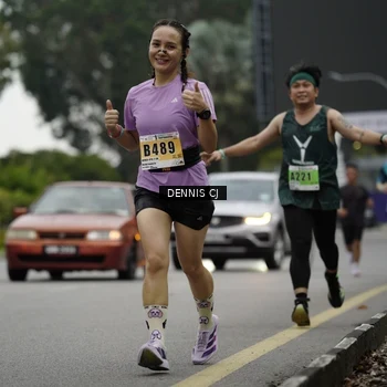 Runner Photo 8918174