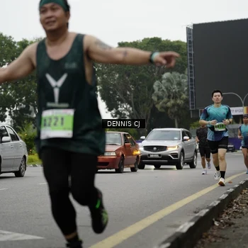 Runner Photo 8918222