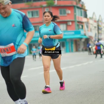 Runner Photo 8918258