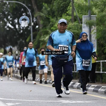 Runner Photo 8918292
