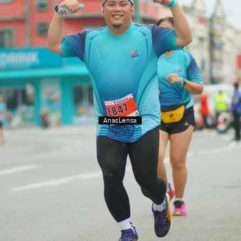 Runner Photo 8918329