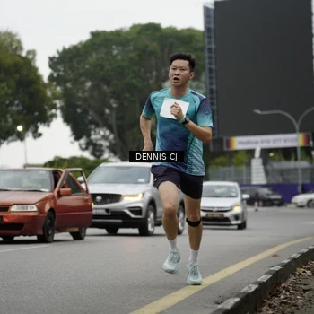 Runner Photo 8918347