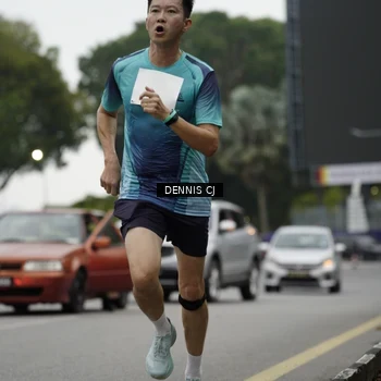 Runner Photo 8918353