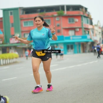 Runner Photo 8918355