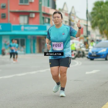 Runner Photo 8918358