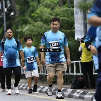 Runner Photo 8918365