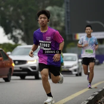 Runner Photo 8918413