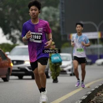 Runner Photo 8918419