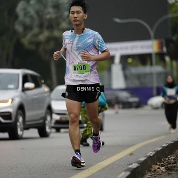 Runner Photo 8918421