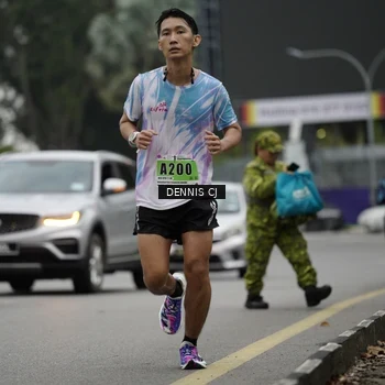 Runner Photo 8918436