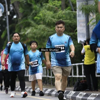Runner Photo 8918438
