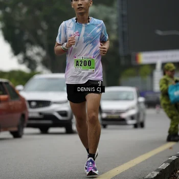 Runner Photo 8918464
