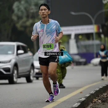 Runner Photo 8918467