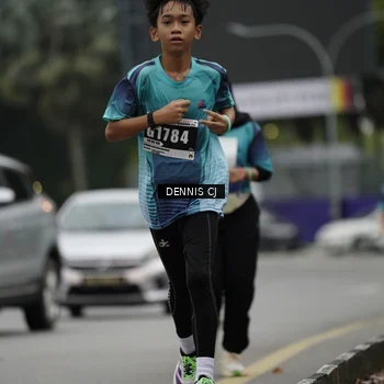 Runner Photo 8918502