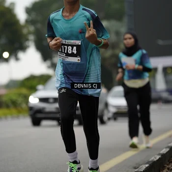 Runner Photo 8918533