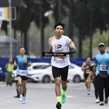 Runner Photo 8918569