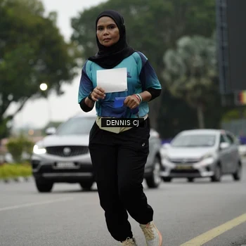 Runner Photo 8918573