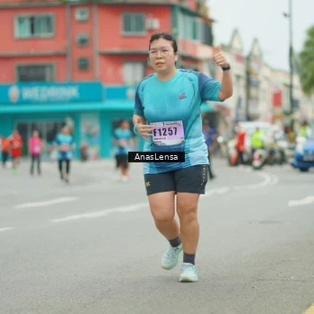 Runner Photo 8918584
