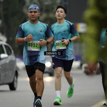 Runner Photo 8918599