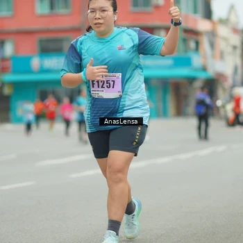 Runner Photo 8918609
