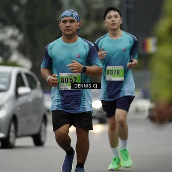 Runner Photo 8918621