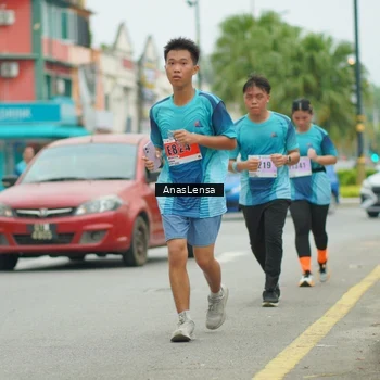 Runner Photo 8918646