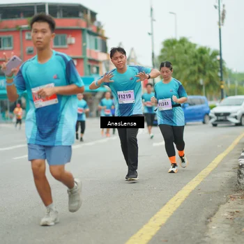 Runner Photo 8918750