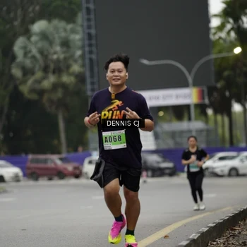 Runner Photo 8918912