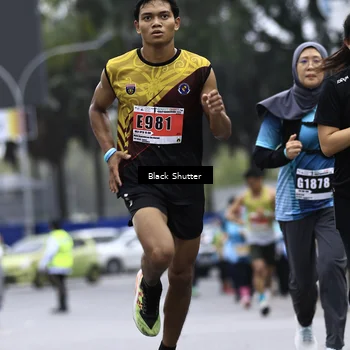 Runner Photo 8918949