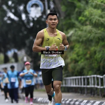 Runner Photo 8919052