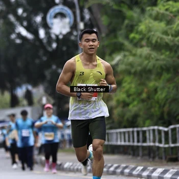 Runner Photo 8919063
