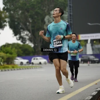 Runner Photo 8919067